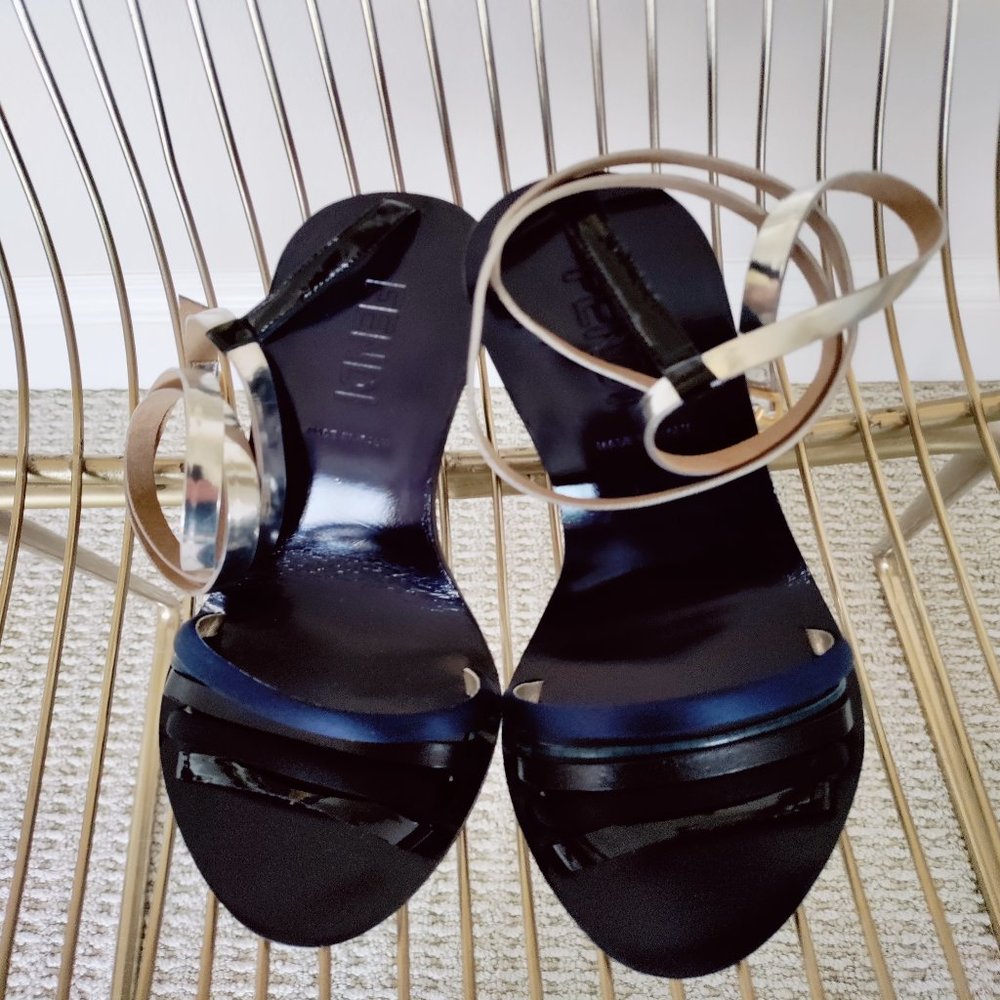 NIB $575 FENDI ankle strap sandals. IT 38.5 US 7.5 - Picture 5 of 7